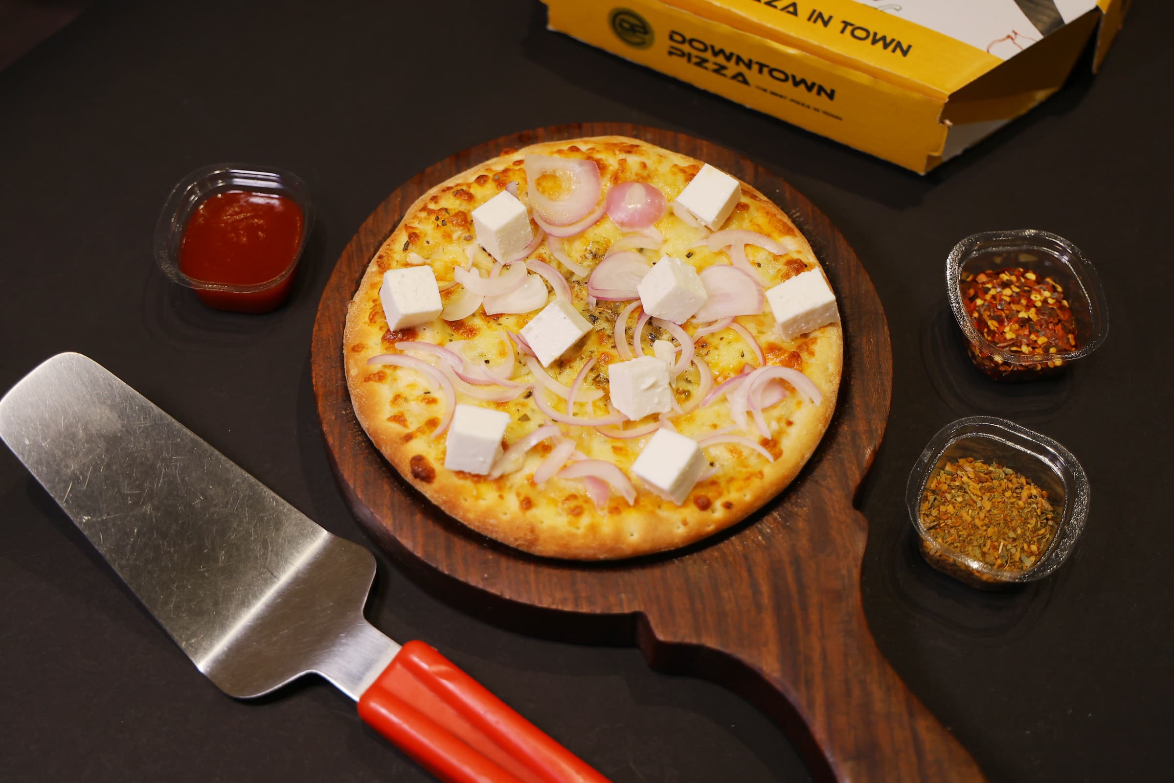 Veg Pizza - Paneer Fiesta