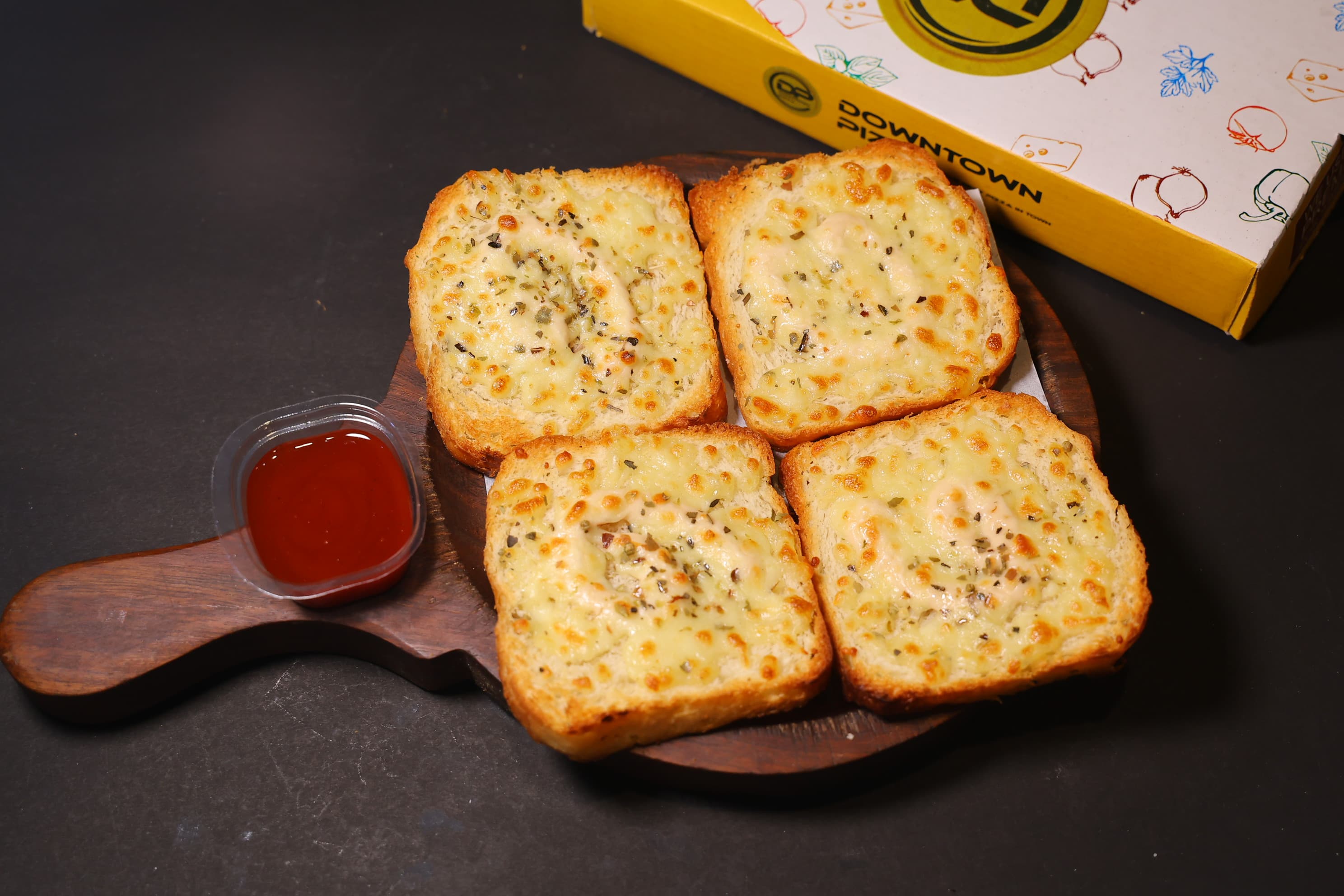 Veggi Delight Garlic Bread